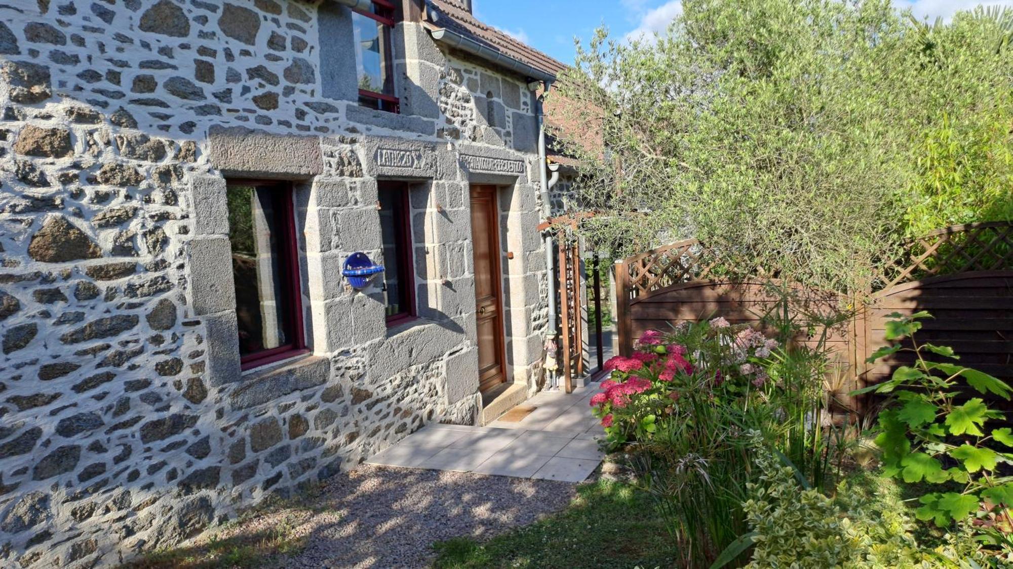 Le Cottage De Lily Bonnemain Экстерьер фото